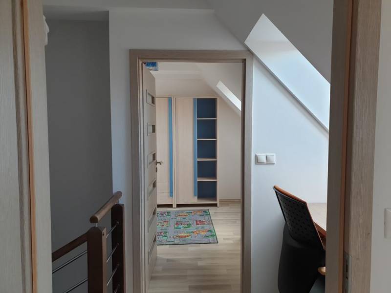 Rent Three bedroom apartment, Three bedroom apartment, Pekníkova, Pezi