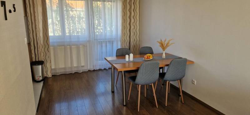 Rent Three bedroom apartment, Three bedroom apartment, Pekníkova, Pezi