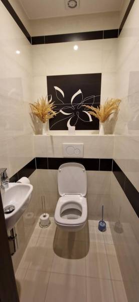 Rent Three bedroom apartment, Three bedroom apartment, Pekníkova, Pezi