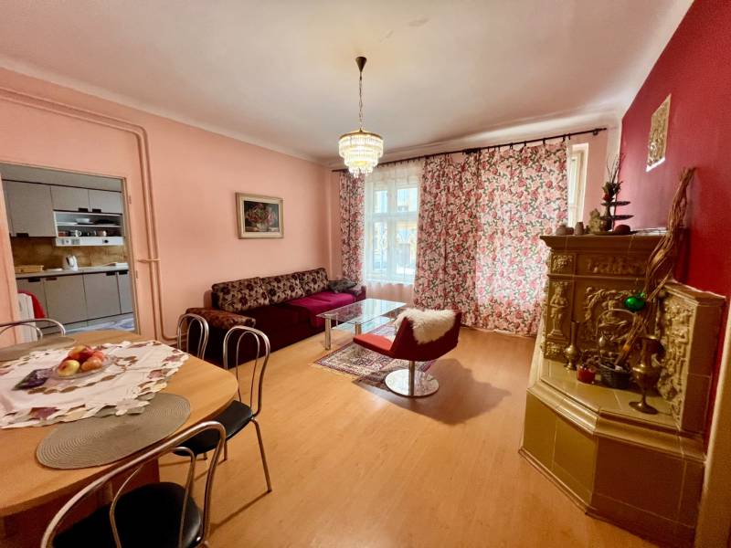 Spacious 3-bedroom apartment on Mestská Street in Bratislava