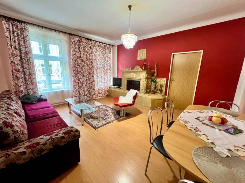 Spacious 3-bedroom apartment on Mestská Street in Bratislava