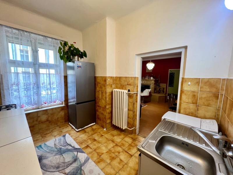 Spacious 3-bedroom apartment on Mestská Street in Bratislava