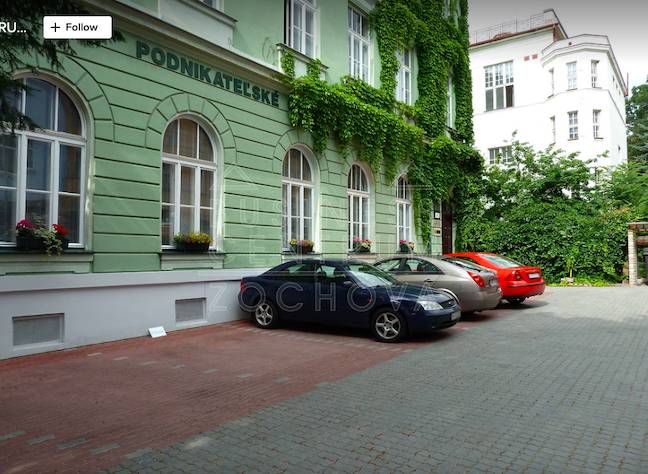 Representative offices in the center of the Old Town (70m2)