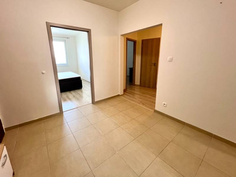 4-Room Apartment with Balcony in a Quiet Location, Dlhé Diely