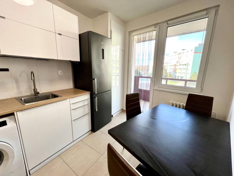 4-Room Apartment with Balcony in a Quiet Location, Dlhé Diely