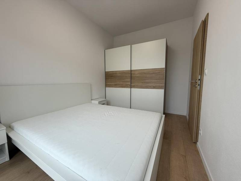 Rent Two bedroom apartment, Two bedroom apartment, Hlavná, Trnava, Slo