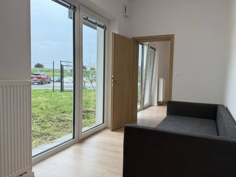 Rent Two bedroom apartment, Two bedroom apartment, Hlavná, Trnava, Slo