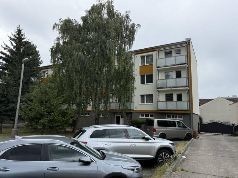 Rent One bedroom apartment, One bedroom apartment, Moyzesova, Pezinok,