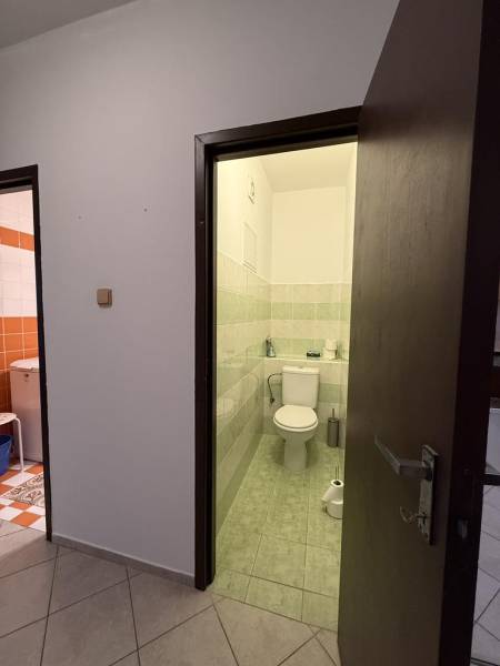 Rent Two bedroom apartment, Two bedroom apartment, Rovniankova, Bratis