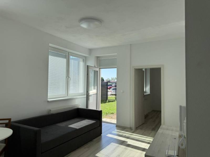 Rent Two bedroom apartment, Two bedroom apartment, Hlavná, Trnava, Slo