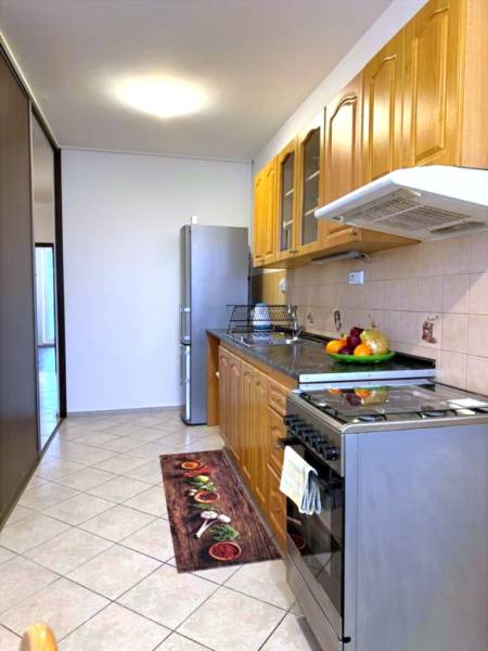 Rent Two bedroom apartment, Two bedroom apartment, Rovniankova, Bratis