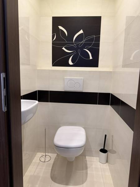 Sale Three bedroom apartment, Three bedroom apartment, Pekníkova, Pezi