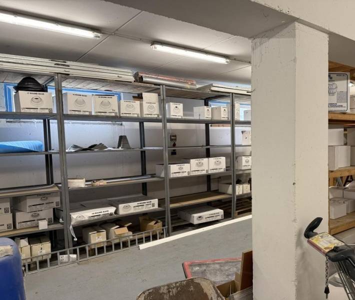 Rent Storehouses and Workshops, Storehouses and Workshops, Poľná, Sene