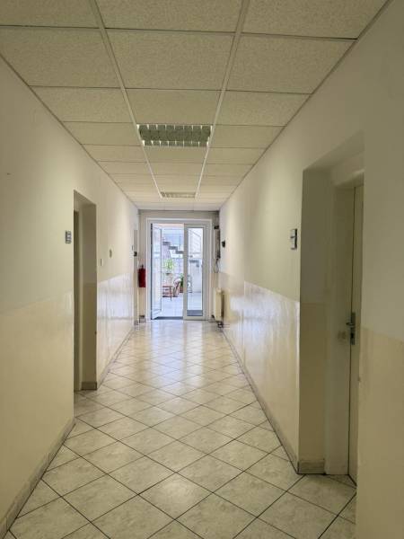 Rent Storehouses and Workshops, Storehouses and Workshops, Šenkvická c