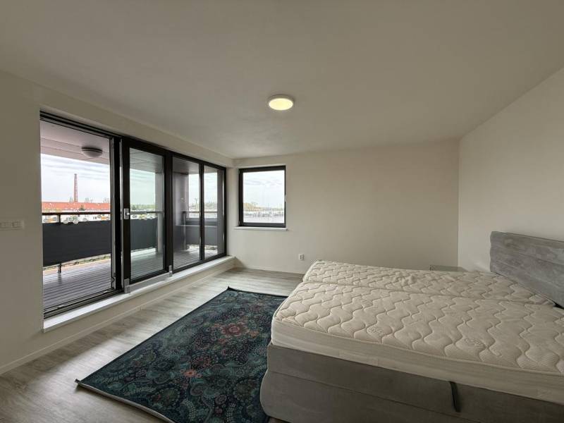 Rent Two bedroom apartment, Two bedroom apartment, Moyzesova, Pezinok,