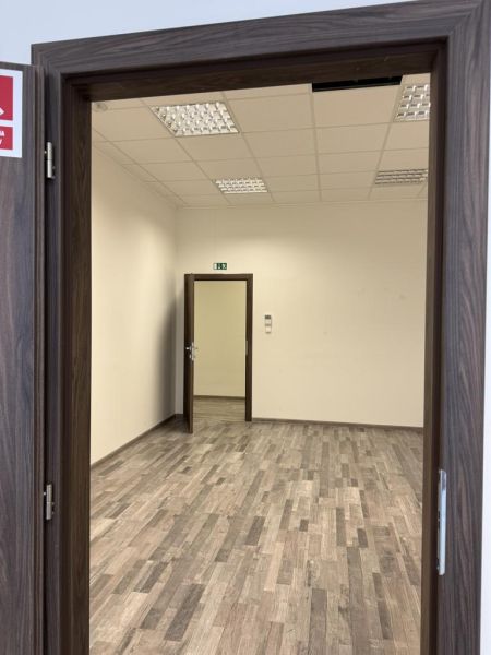 Rent Offices, Offices, Nádražná, Senec, Slovakia