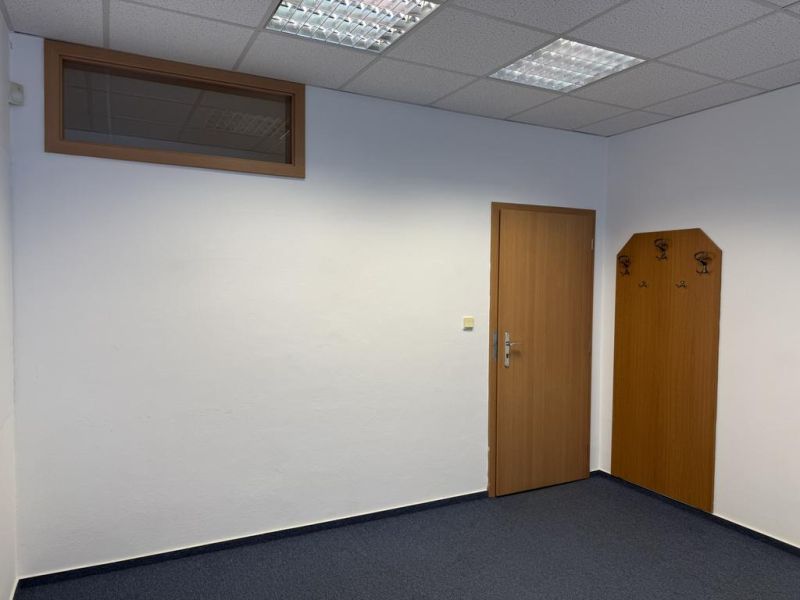 Rent Offices, Offices, Nádražná, Senec, Slovakia