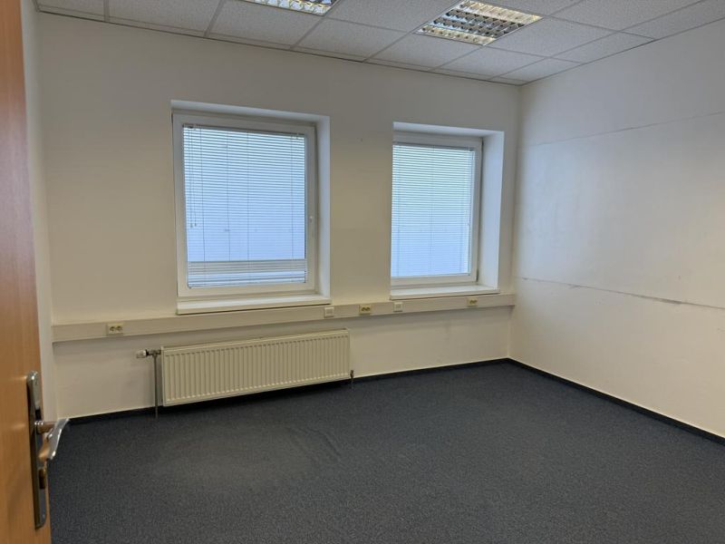 Rent Offices, Offices, Nádražná, Senec, Slovakia